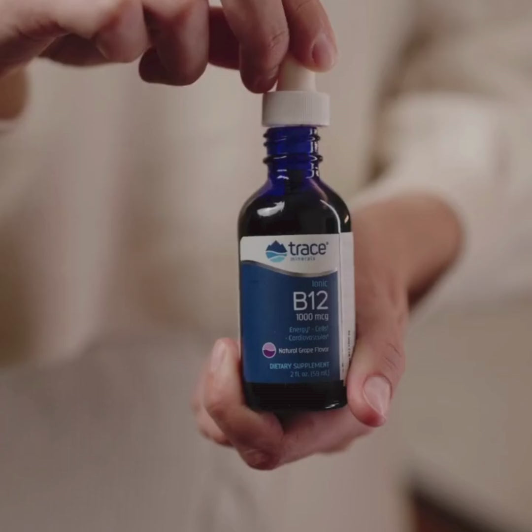 Загрузить видео: skystas, raudonos spalvos vitaminas B12 su pipete.